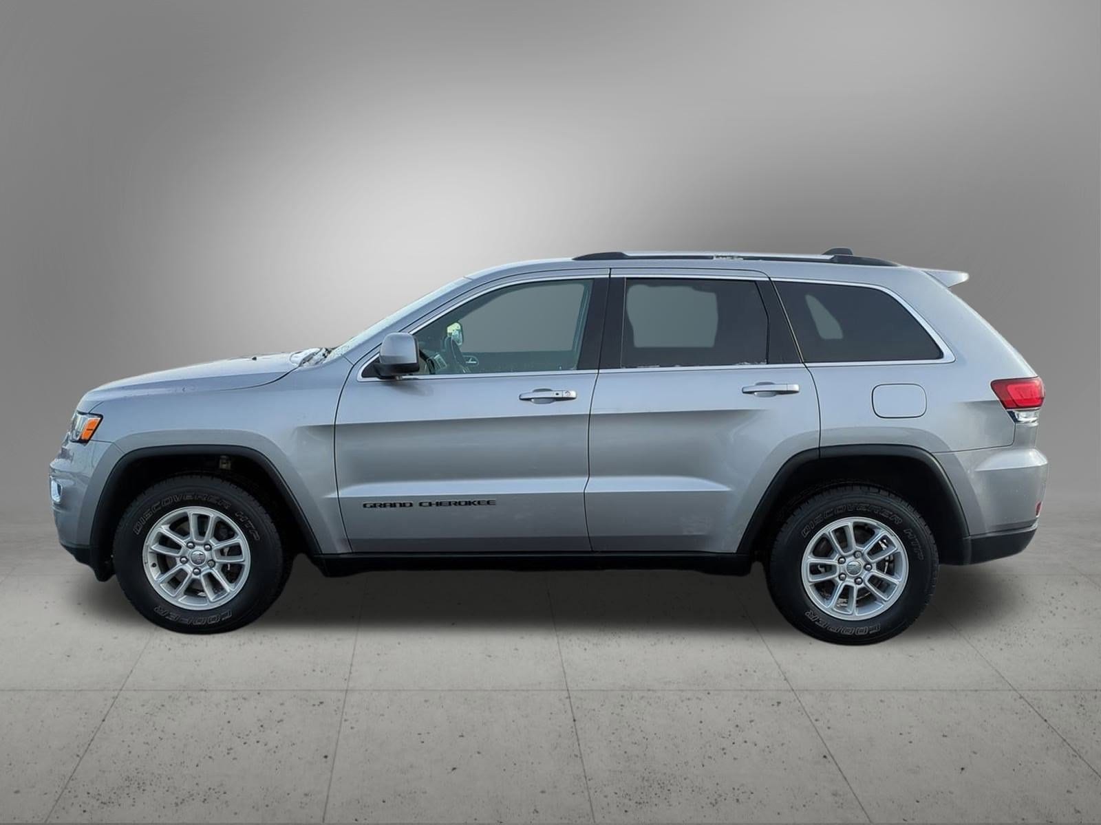 Thumbnail: 2020 Jeep Grand Cherokee - 3