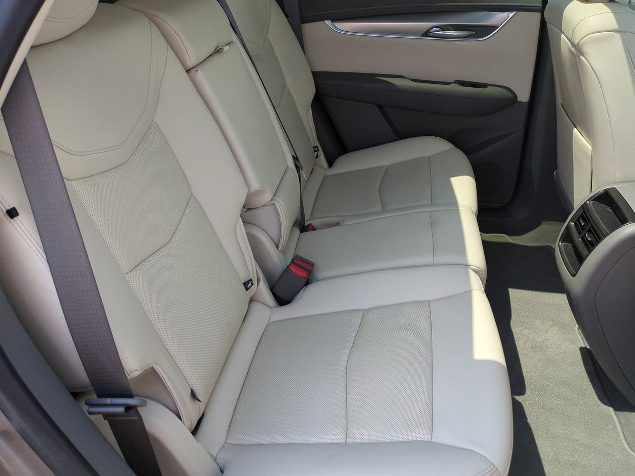 Thumbnail: 2022 Cadillac XT5 - 20