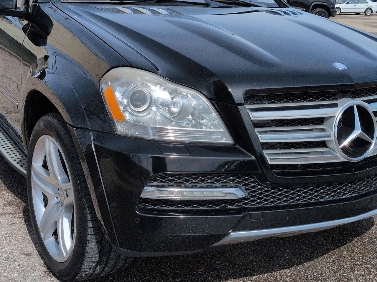 Thumbnail: 2011 Mercedes-Benz GL-Class - 10