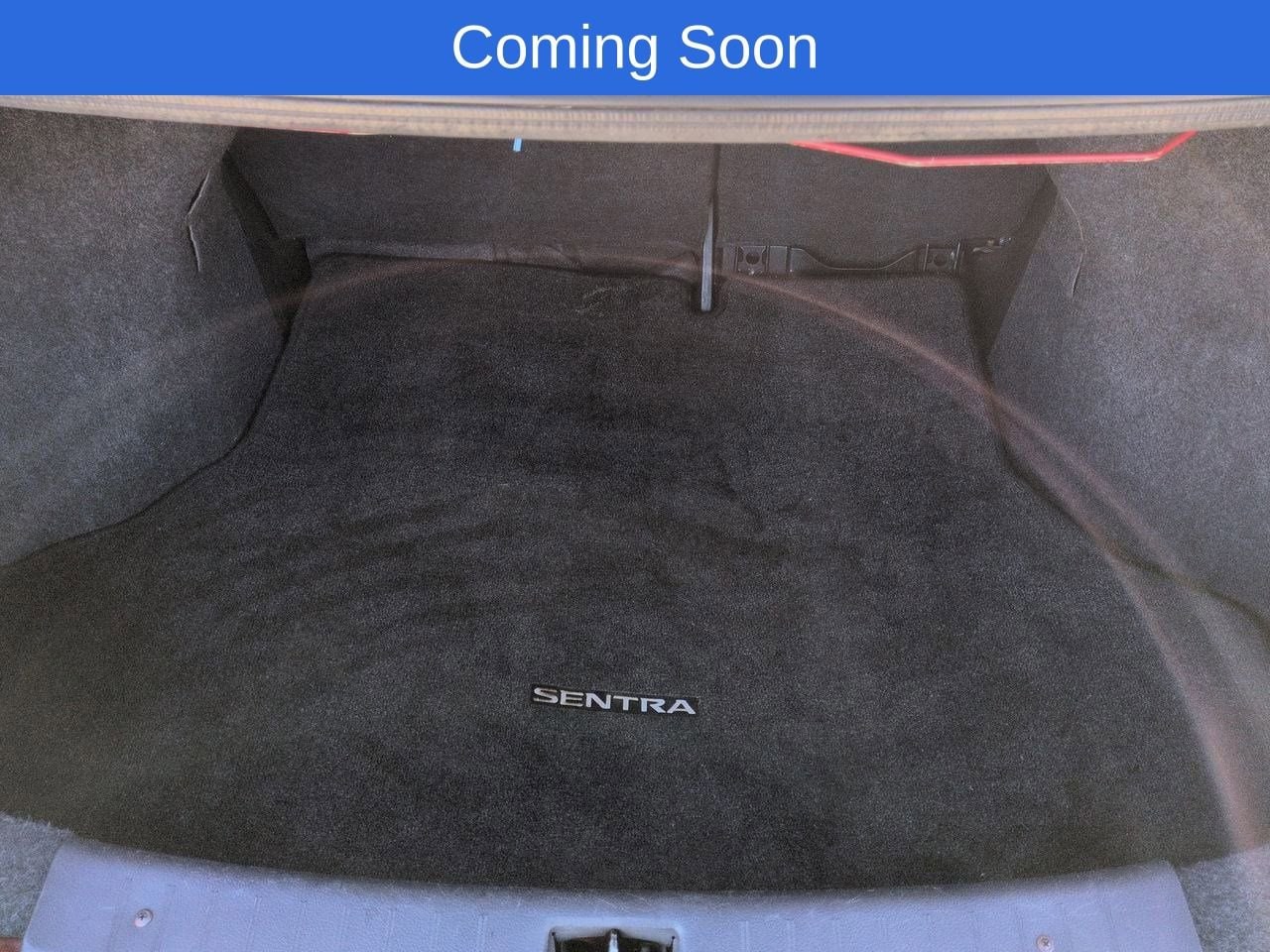 Thumbnail: 2015 Nissan Sentra - 32