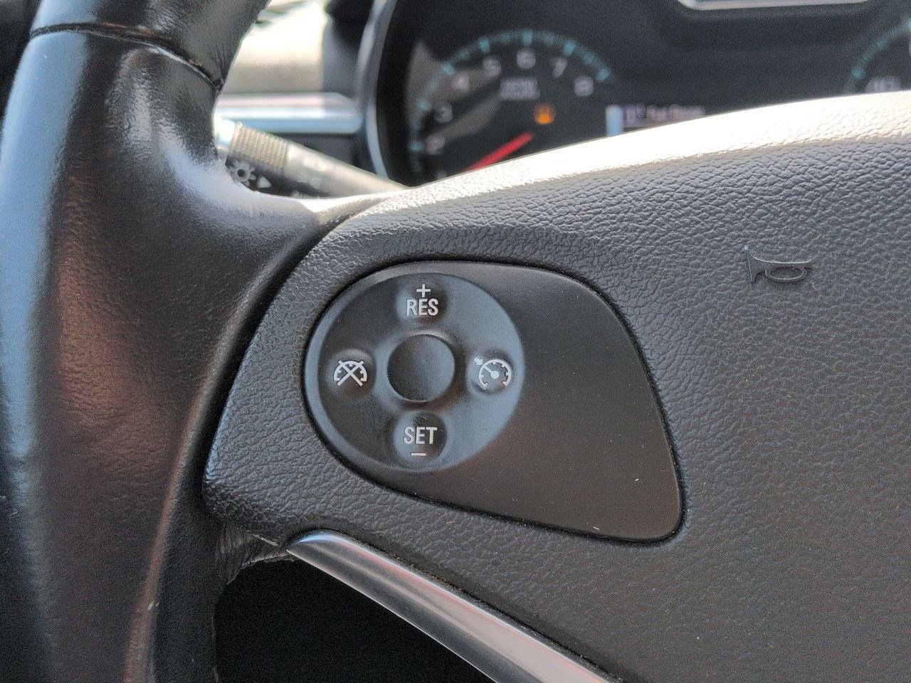 Thumbnail: 2015 Chevrolet Impala - 23