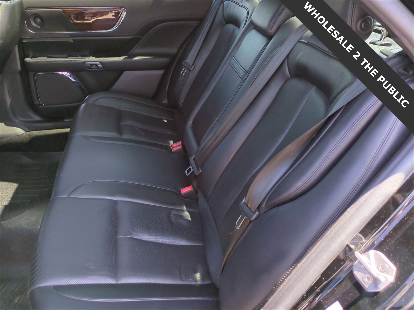 Thumbnail: 2018 Lincoln Continental - 19