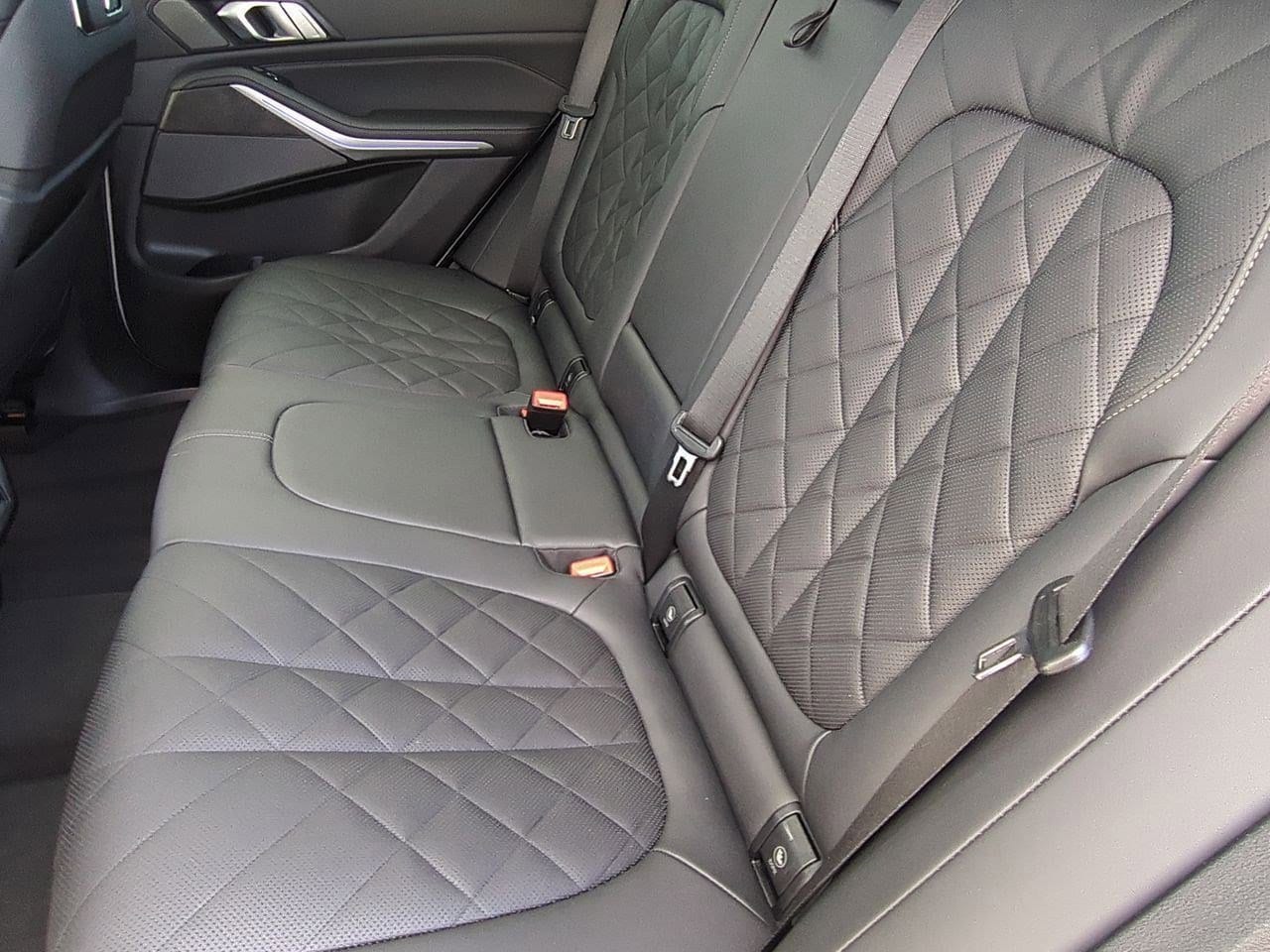 Thumbnail: 2024 BMW X5 - 18