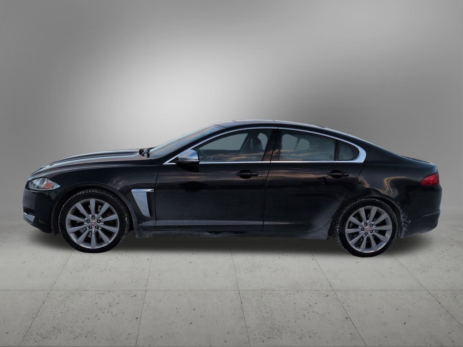 Thumbnail: 2014 Jaguar XF - 3