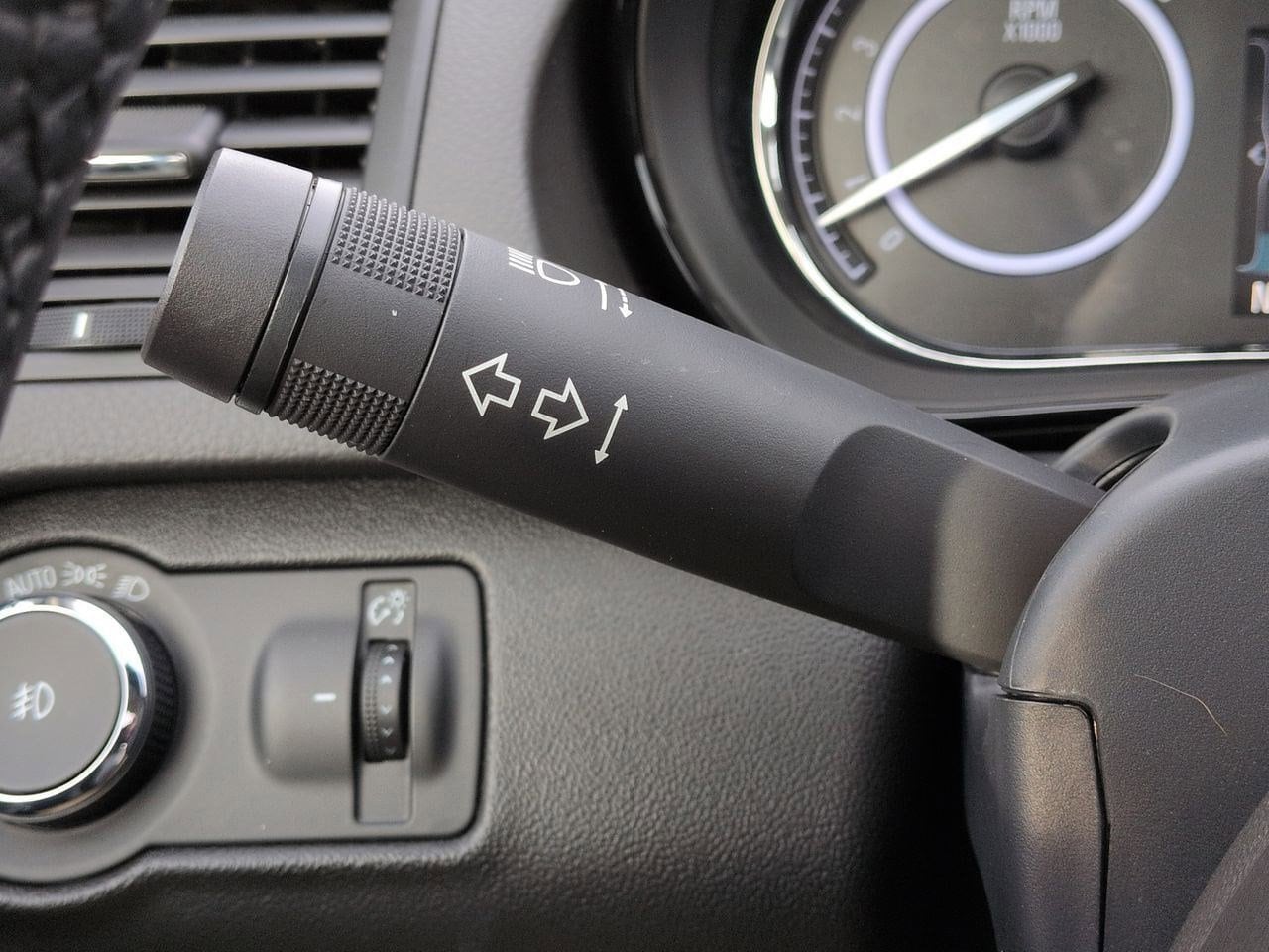 Thumbnail: 2016 Buick Regal - 27