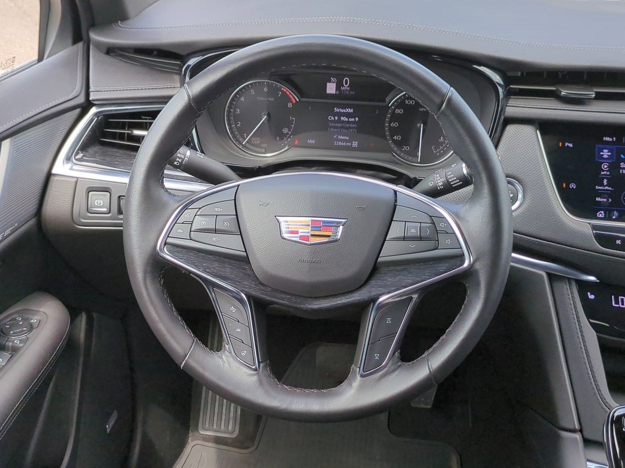 Thumbnail: 2023 Cadillac XT5 - 22
