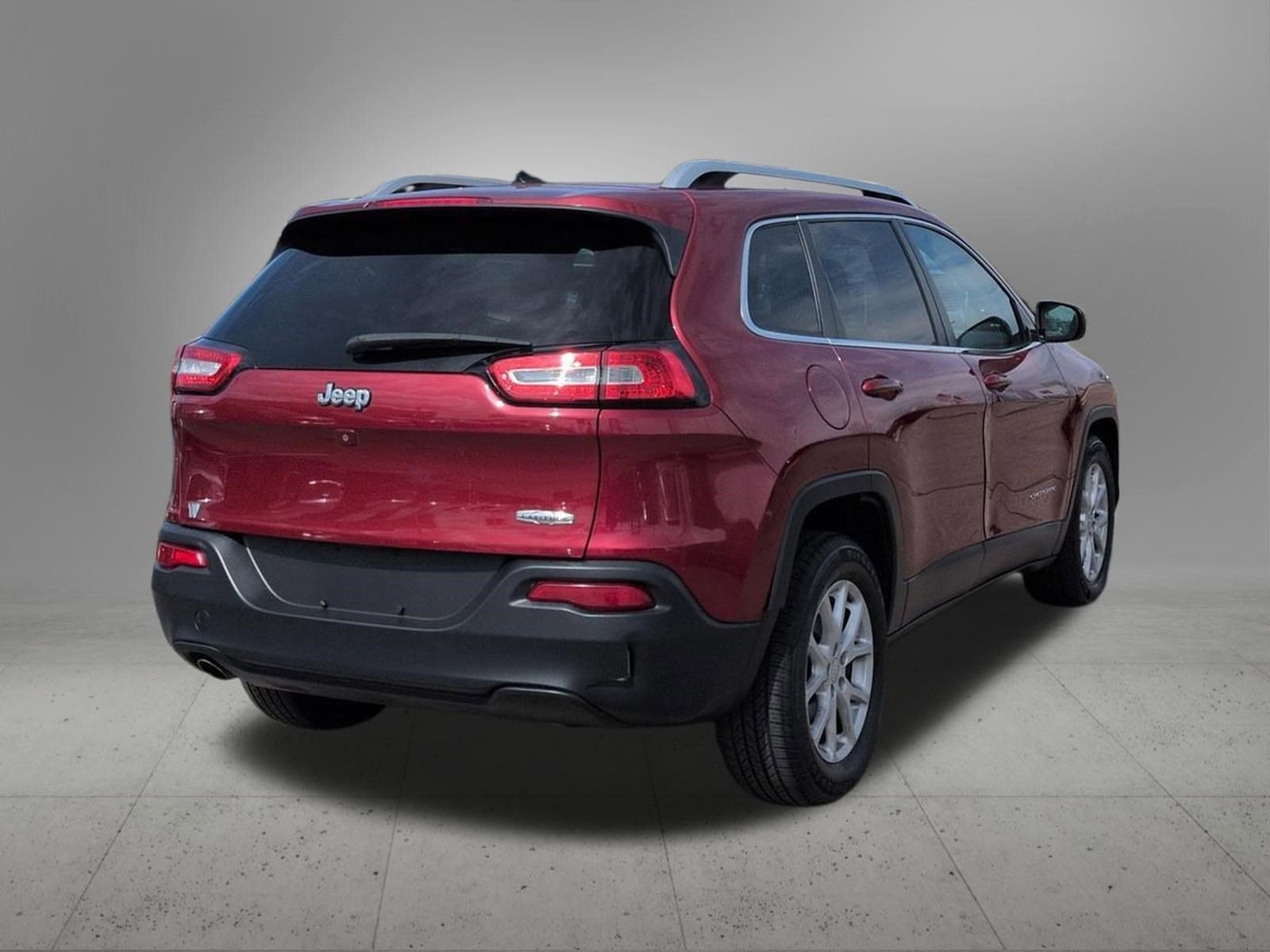 Thumbnail: 2015 Jeep Cherokee - 6