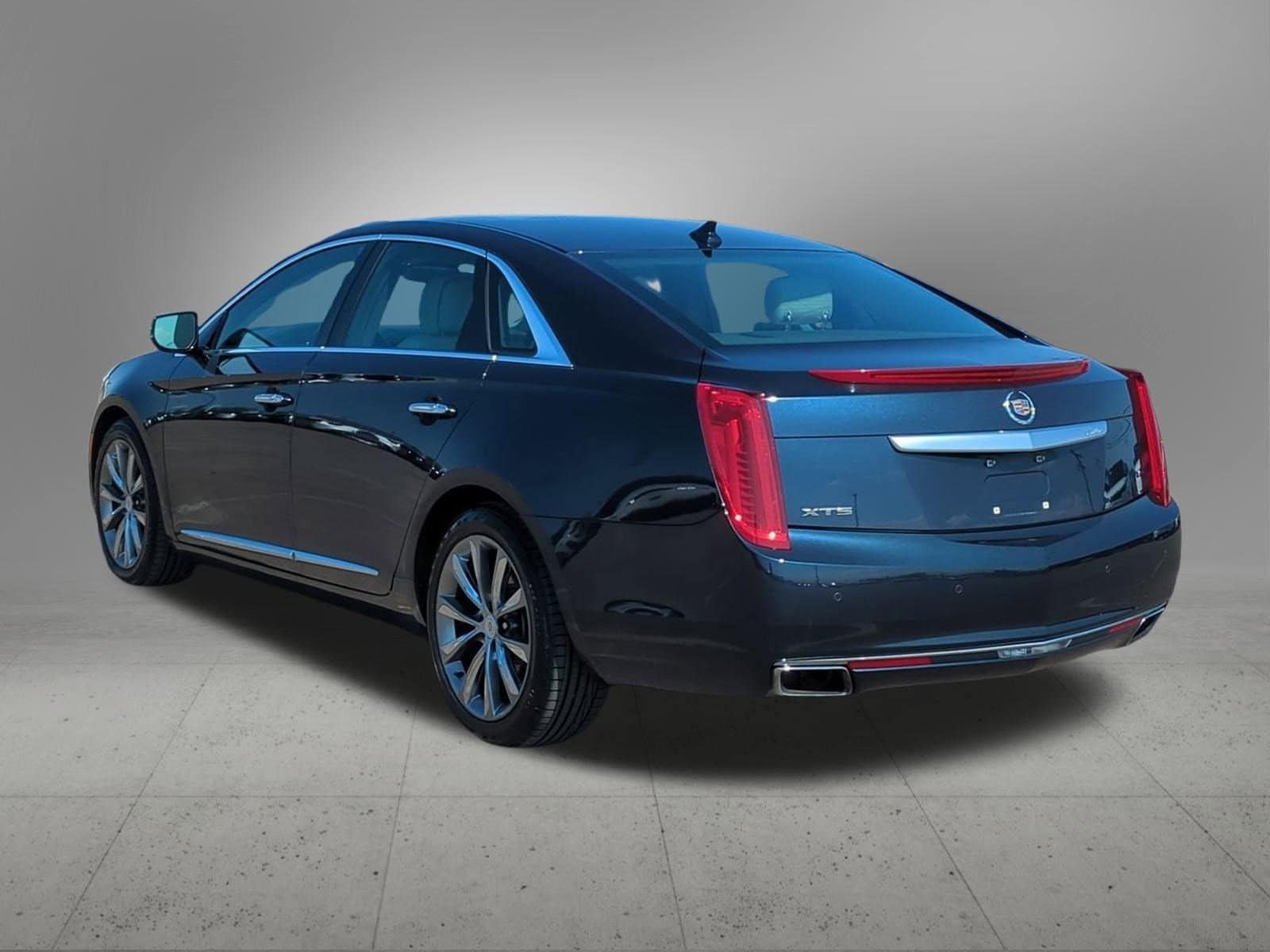 Thumbnail: 2013 Cadillac XTS - 4