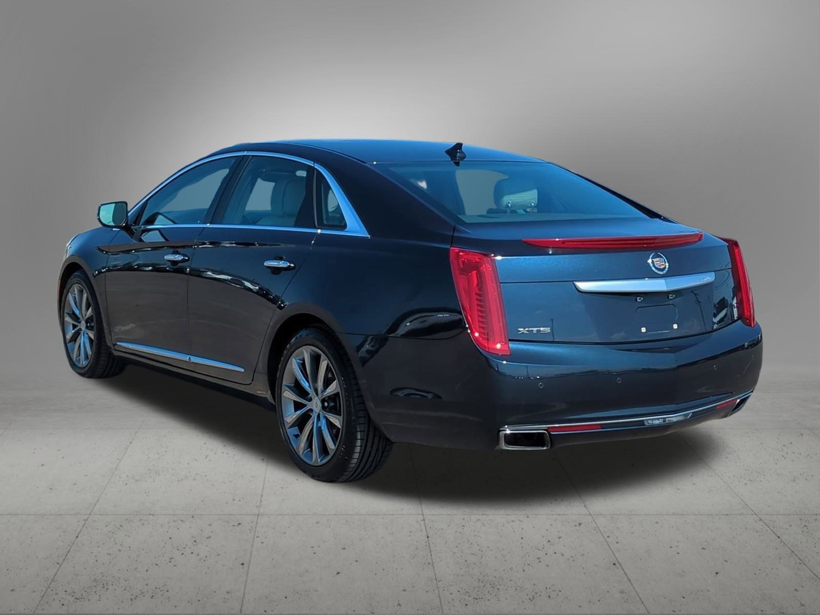 2013 Cadillac XTS Luxury photo 4