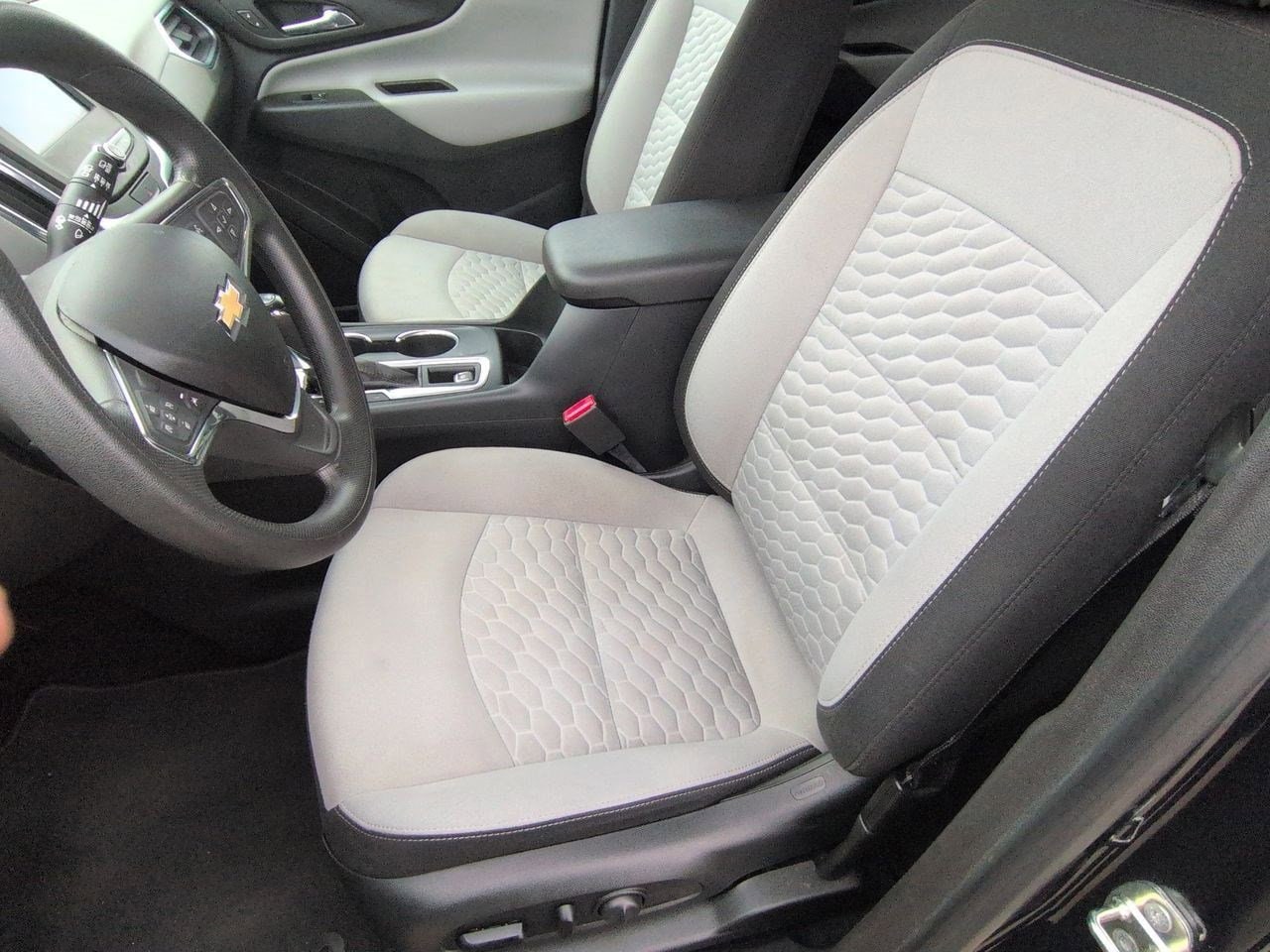 Thumbnail: 2020 Chevrolet Equinox - 16