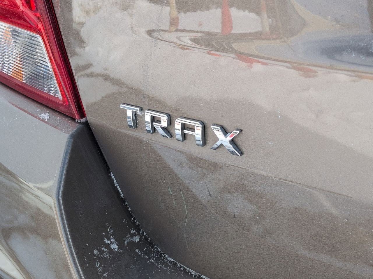 Thumbnail: 2021 Chevrolet Trax - 11