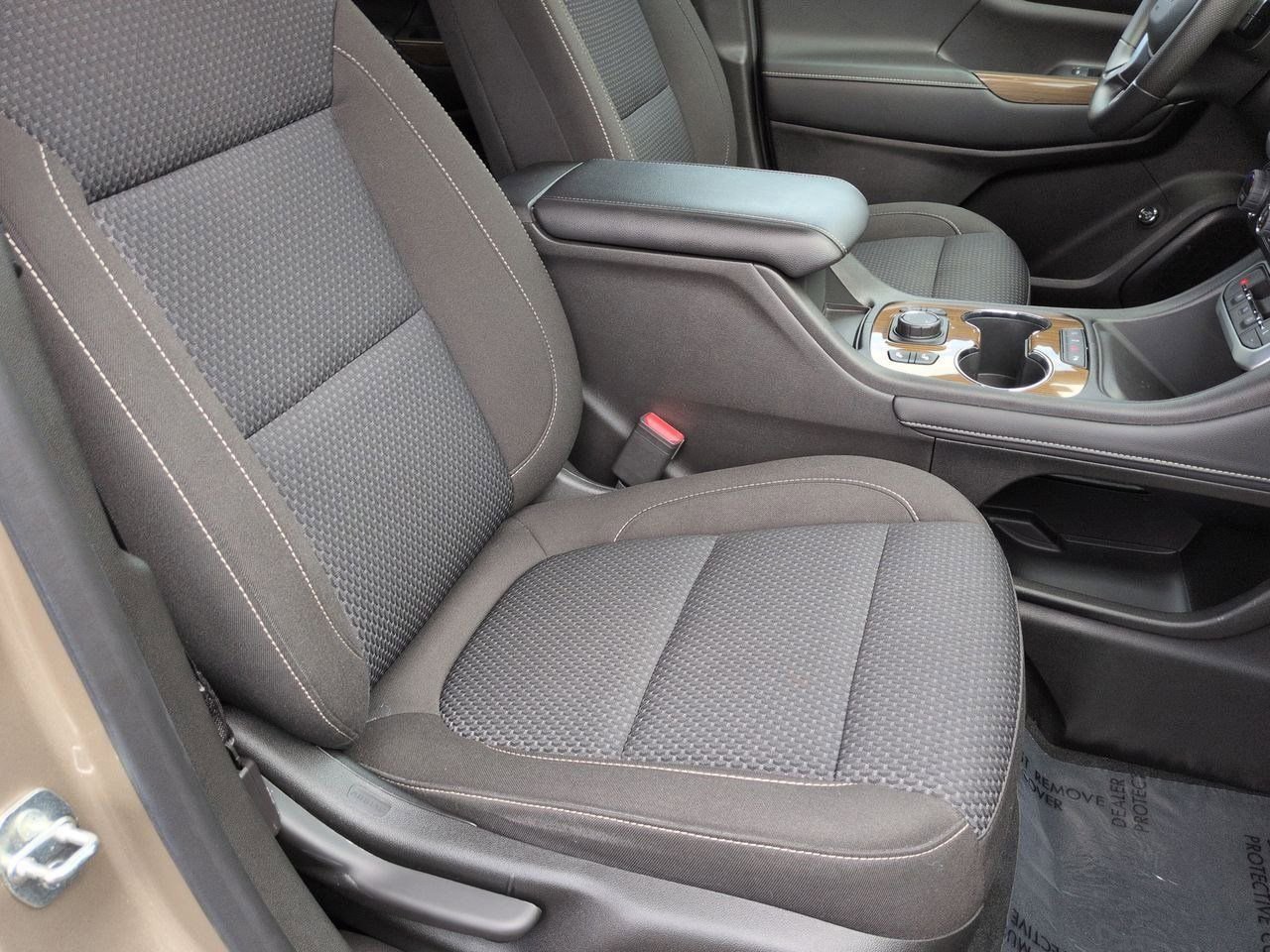 Thumbnail: 2022 GMC Acadia - 21