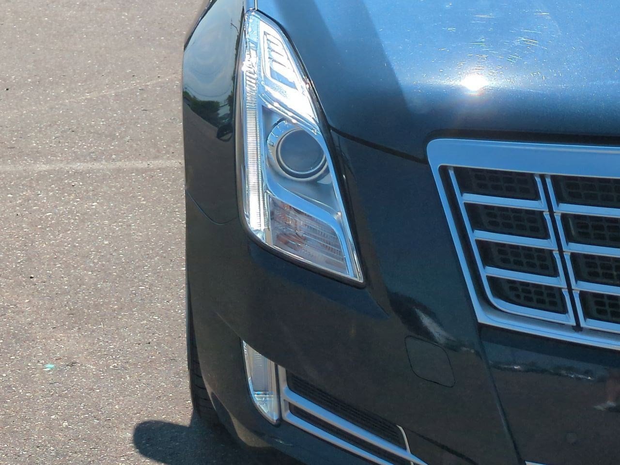 Thumbnail: 2013 Cadillac XTS - 10