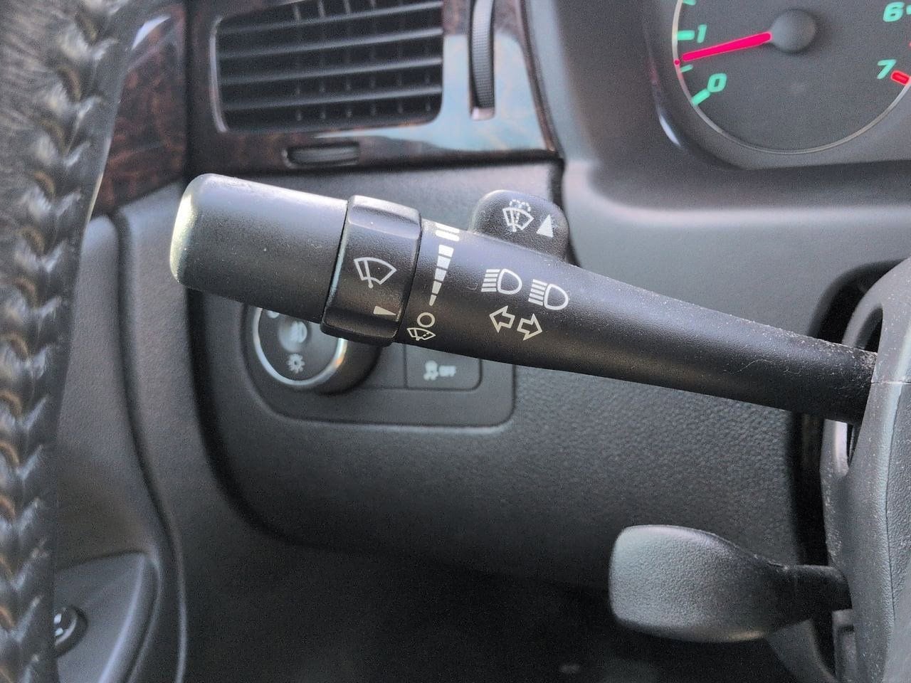 Thumbnail: 2012 Chevrolet Impala - 26