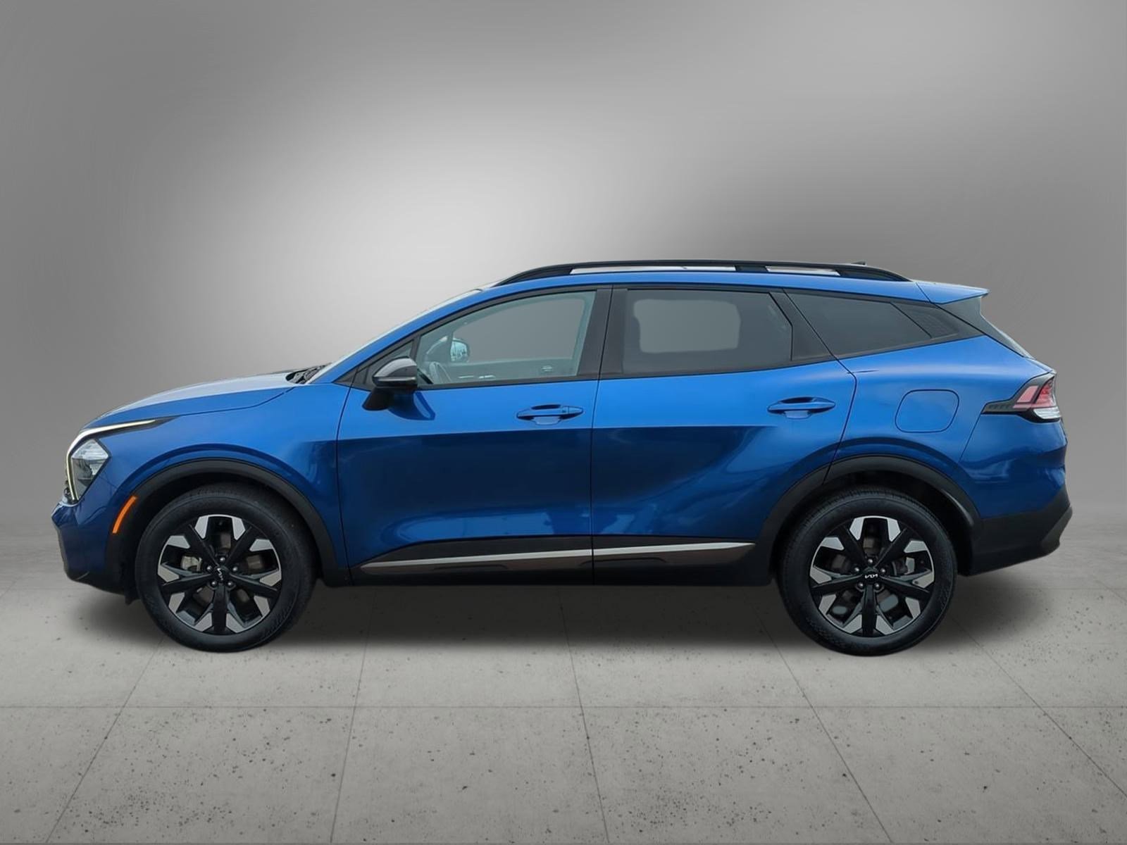 2023 Kia Sportage X-Line photo 3