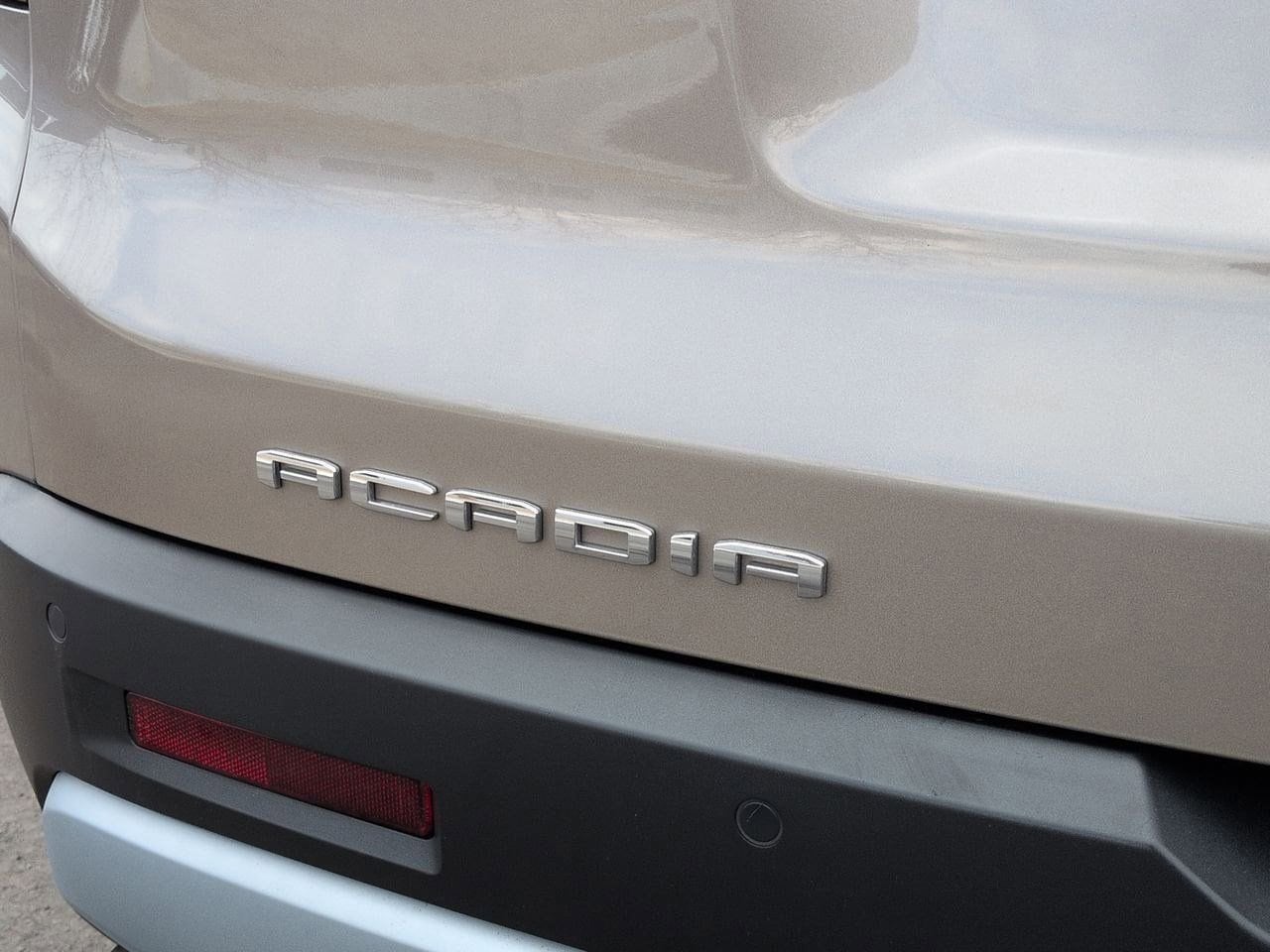 Thumbnail: 2022 GMC Acadia - 11