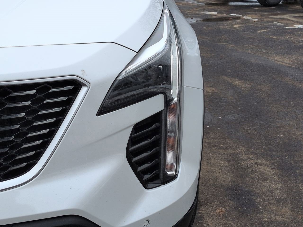 Thumbnail: 2020 Cadillac XT4 - 10