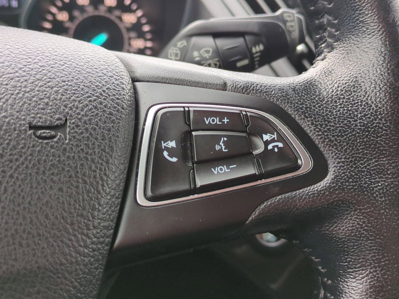 Thumbnail: 2019 Ford Escape - 25