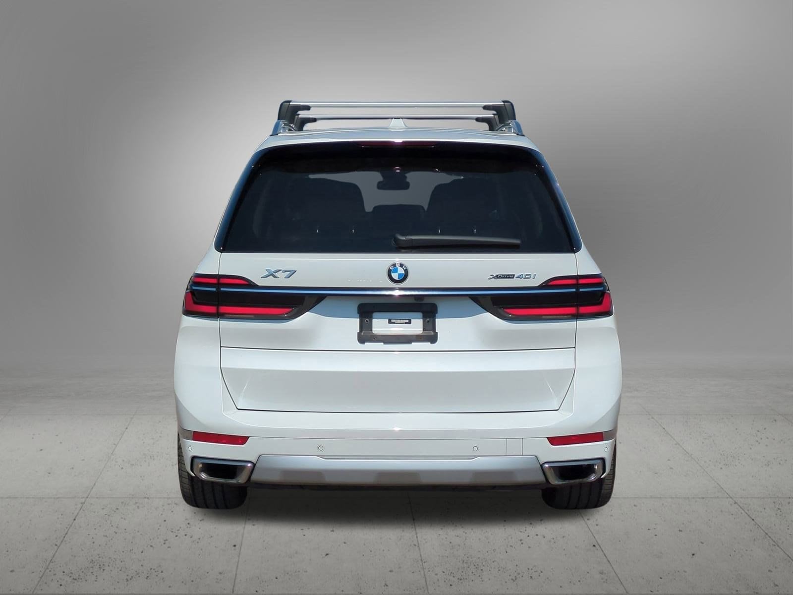 Thumbnail: 2023 BMW X7 - 5