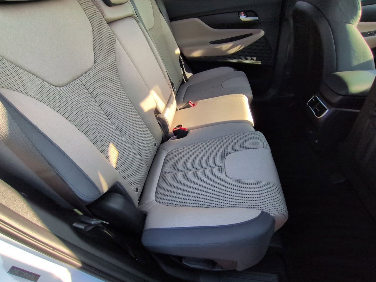 Thumbnail: 2022 Hyundai Santa Fe - 20