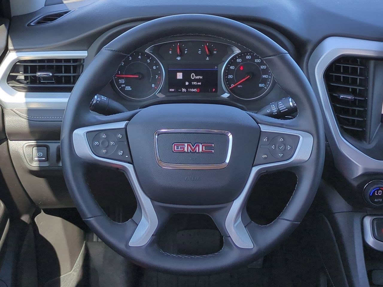 Thumbnail: 2023 GMC Acadia - 23