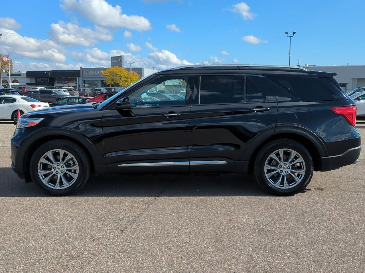 2022 Ford Explorer Limited photo 3