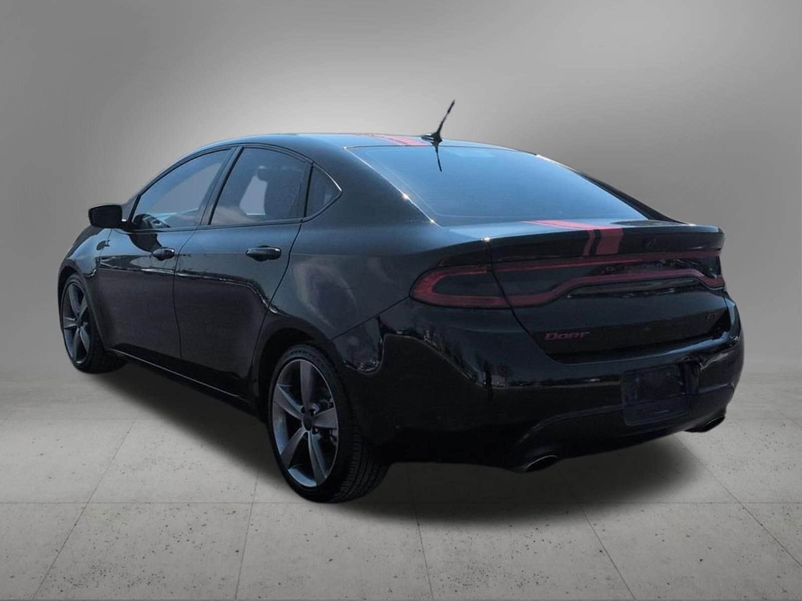 Thumbnail: 2015 Dodge Dart - 4