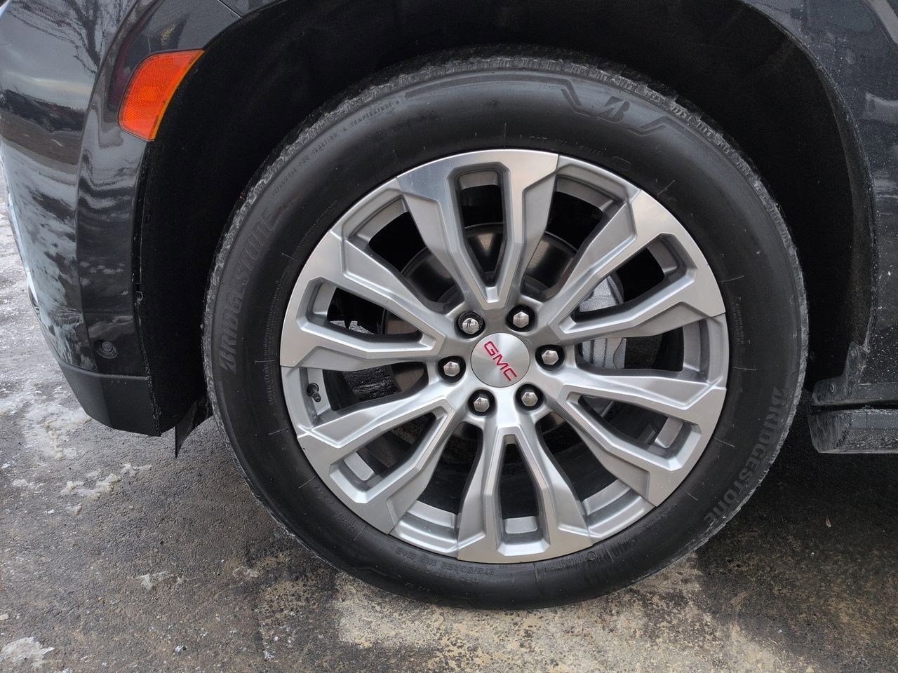 Thumbnail: 2023 GMC Yukon - 13