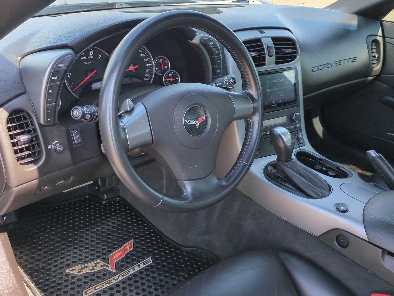 Thumbnail: 2006 Chevrolet Corvette - 2