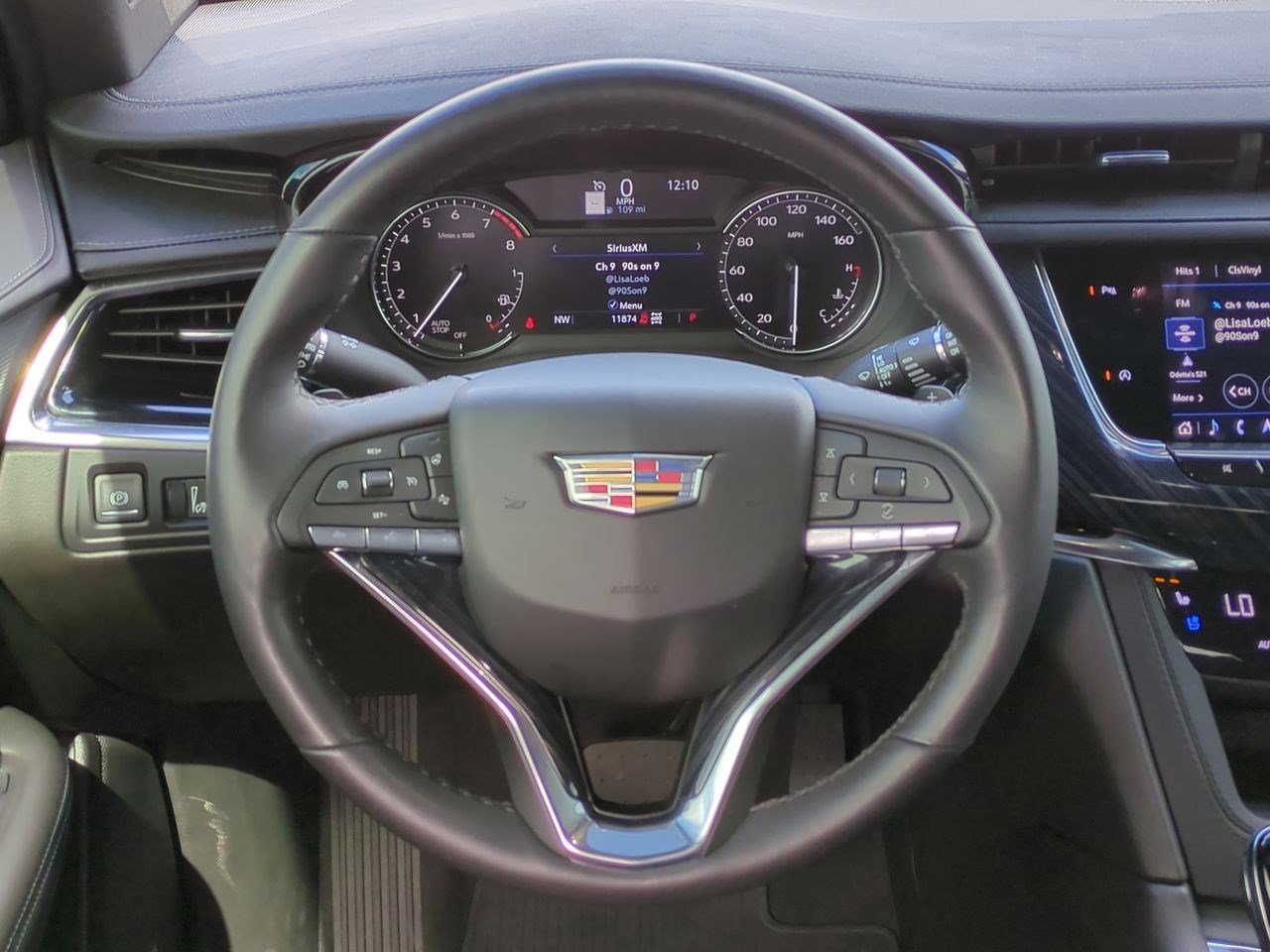 Thumbnail: 2024 Cadillac XT6 - 23