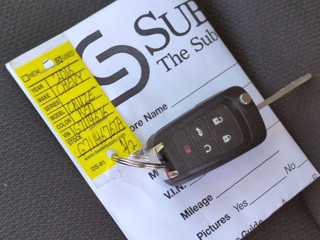 Thumbnail: 2016 Chevrolet Cruze - 32