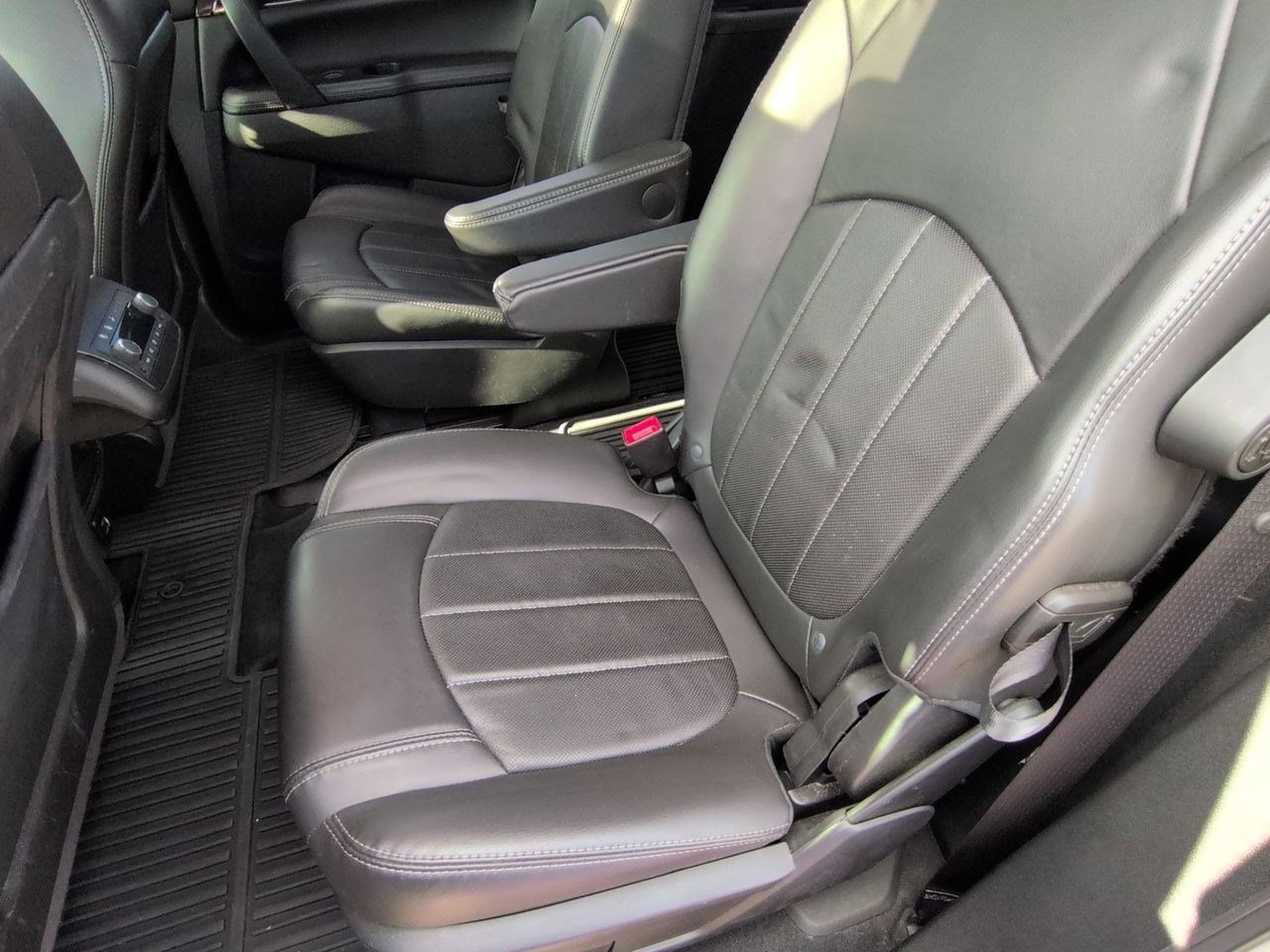 Thumbnail: 2017 Buick Enclave - 20