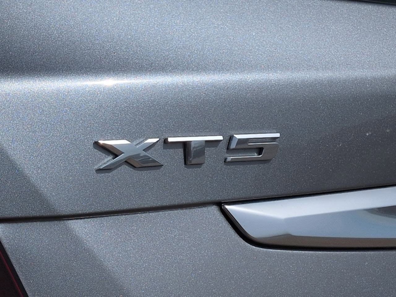 2023 Cadillac XT5 Luxury - Photo 12