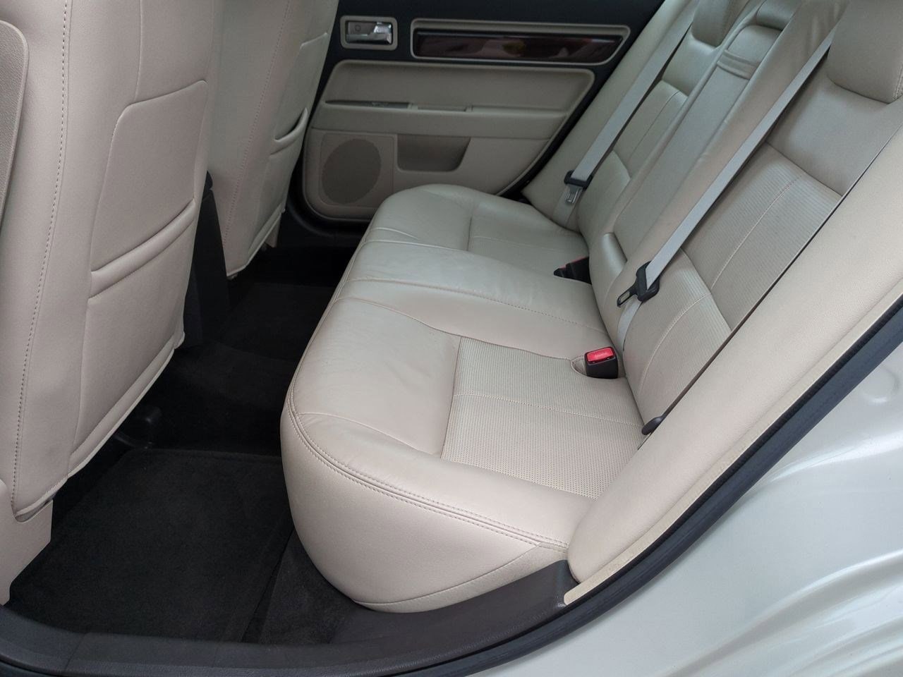 Thumbnail: 2008 Lincoln MKZ - 18