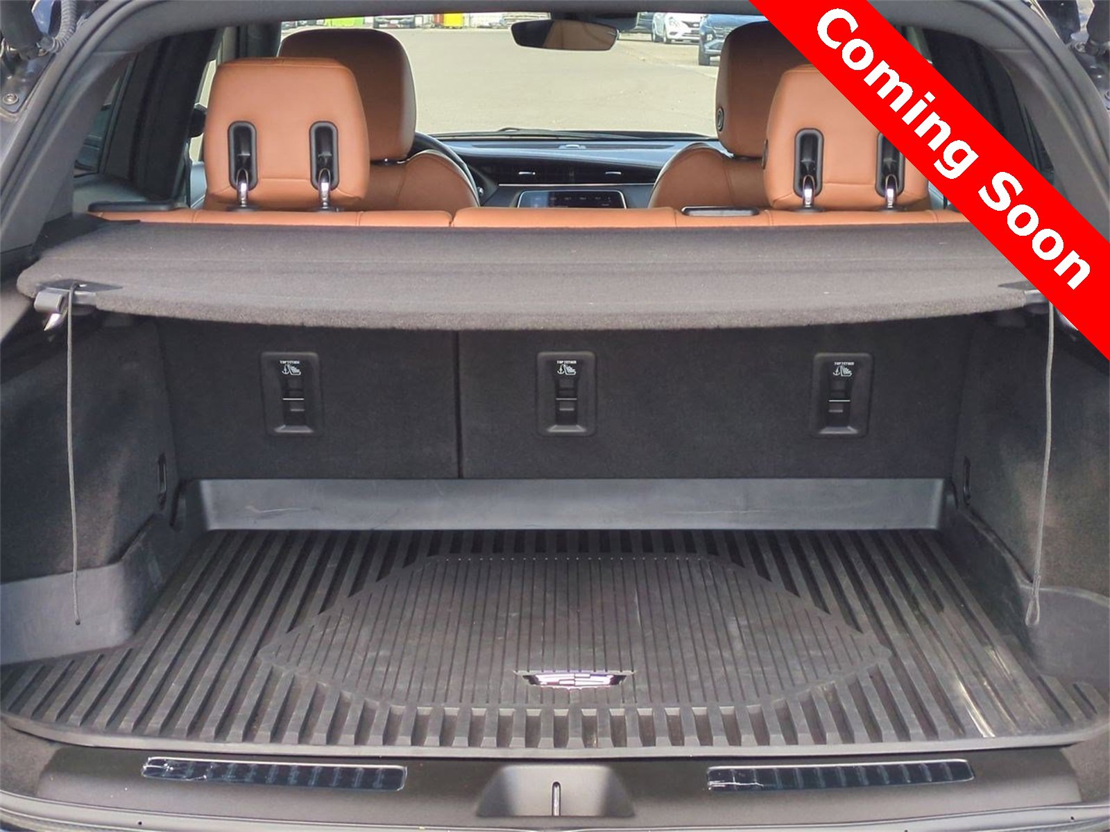 Thumbnail: 2023 Cadillac XT4 - 33