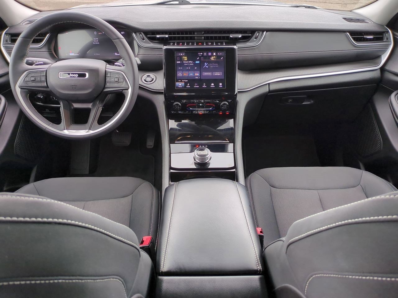 Thumbnail: 2023 Jeep Grand Cherokee - 14