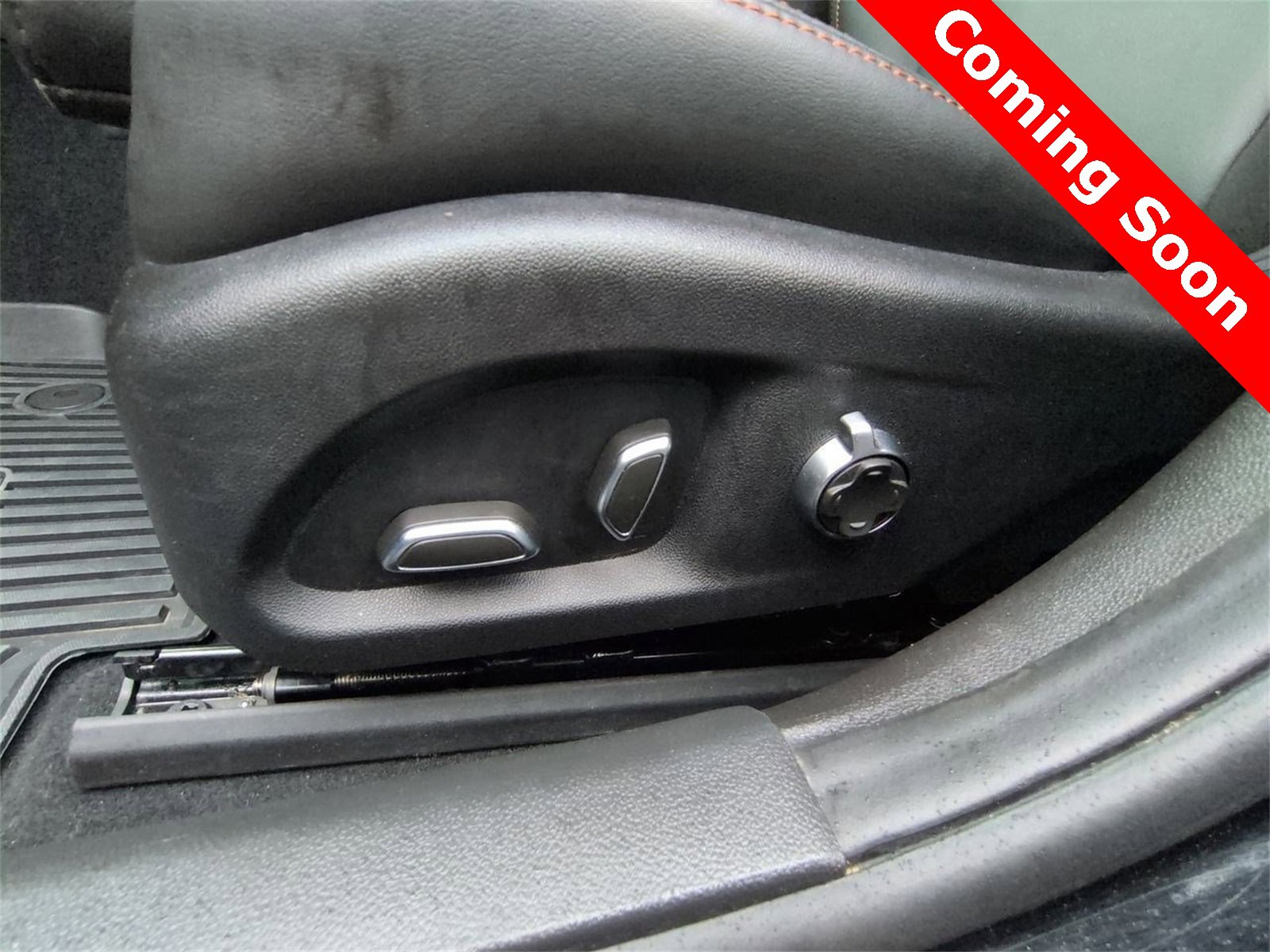 Thumbnail: 2024 Cadillac CT4 - 17