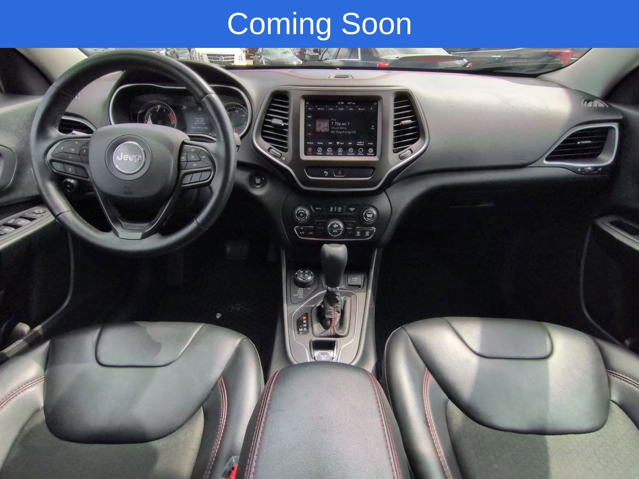 Thumbnail: 2019 Jeep Cherokee - 15