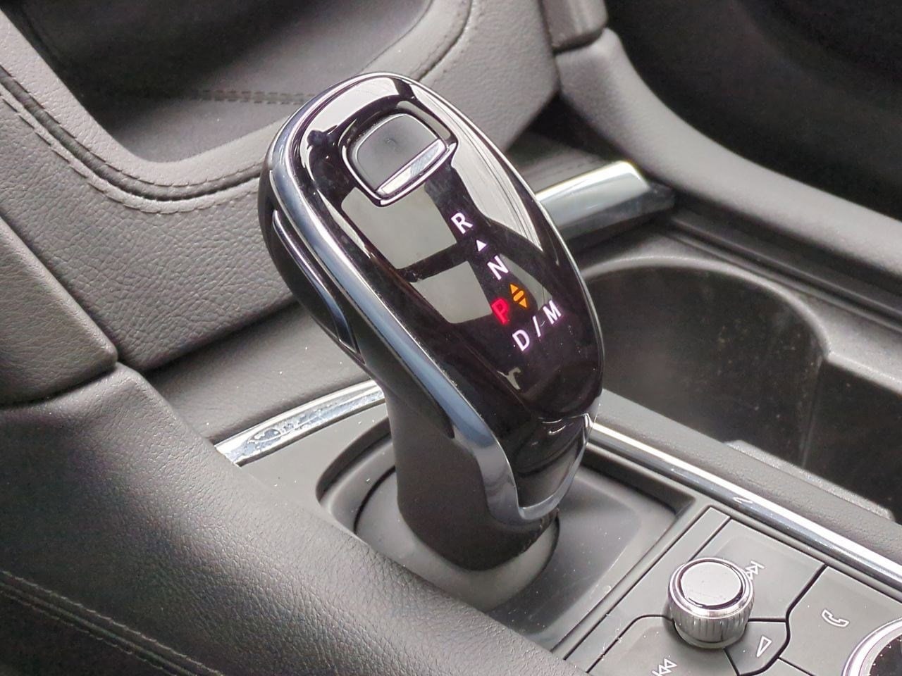 Thumbnail: 2022 Cadillac XT6 - 33