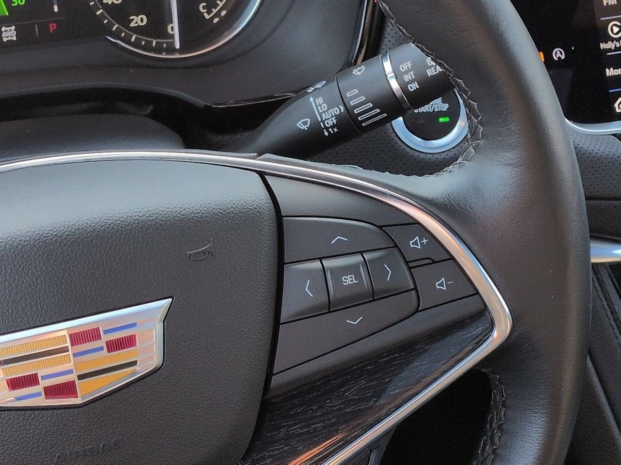 Thumbnail: 2023 Cadillac XT5 - 26