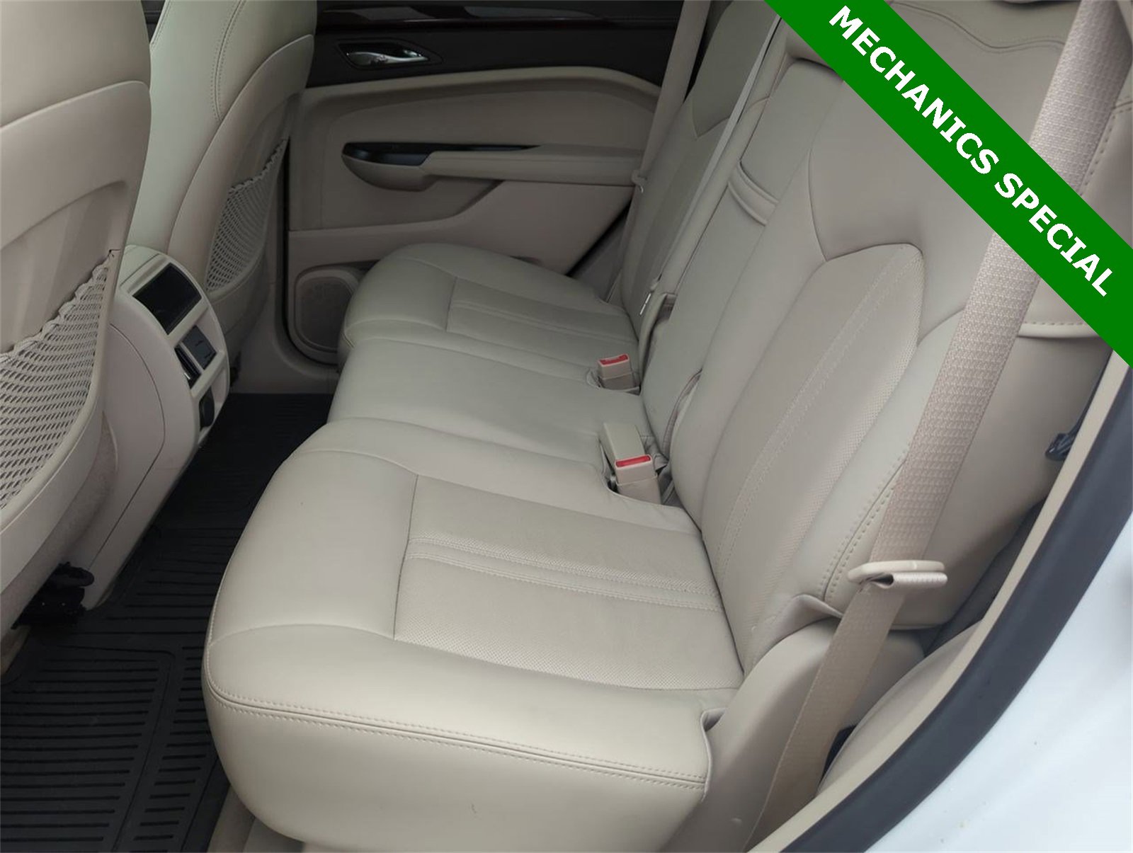 Thumbnail: 2014 Cadillac SRX - 18