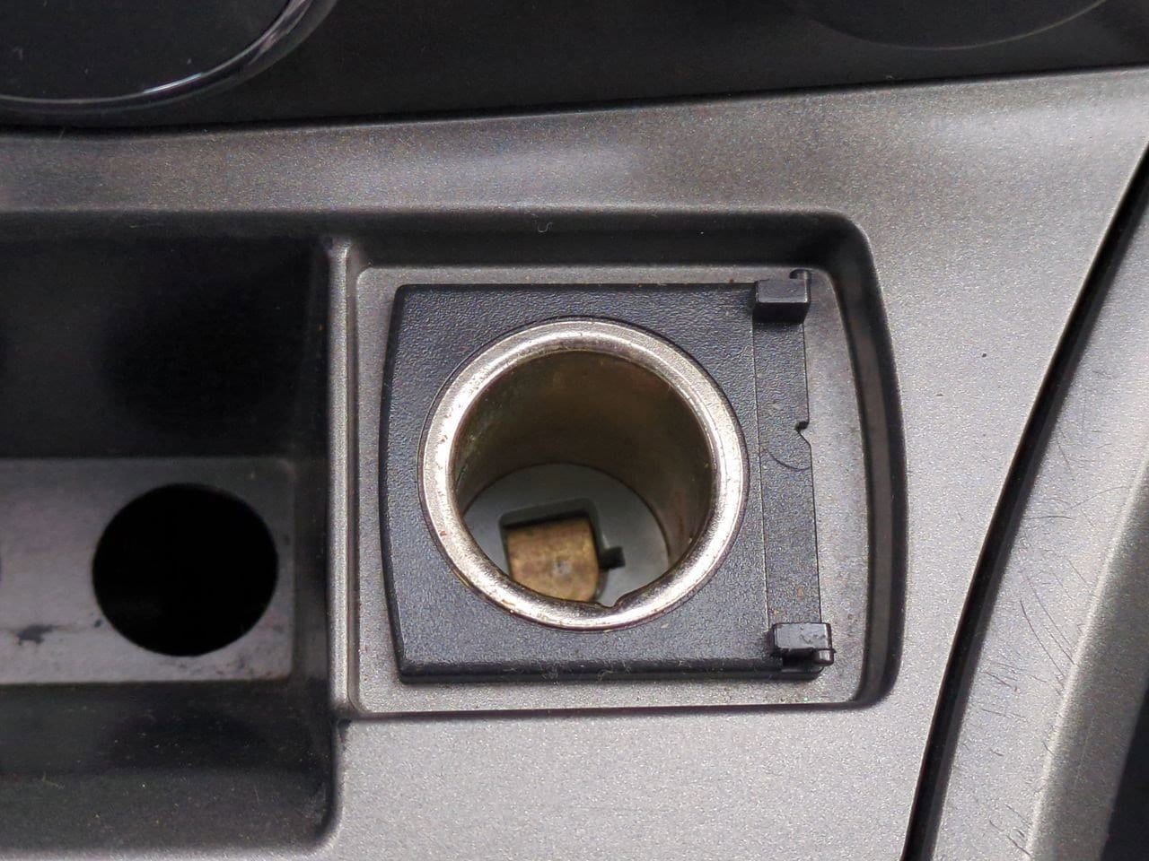 Thumbnail: 2008 Saturn Astra - 26
