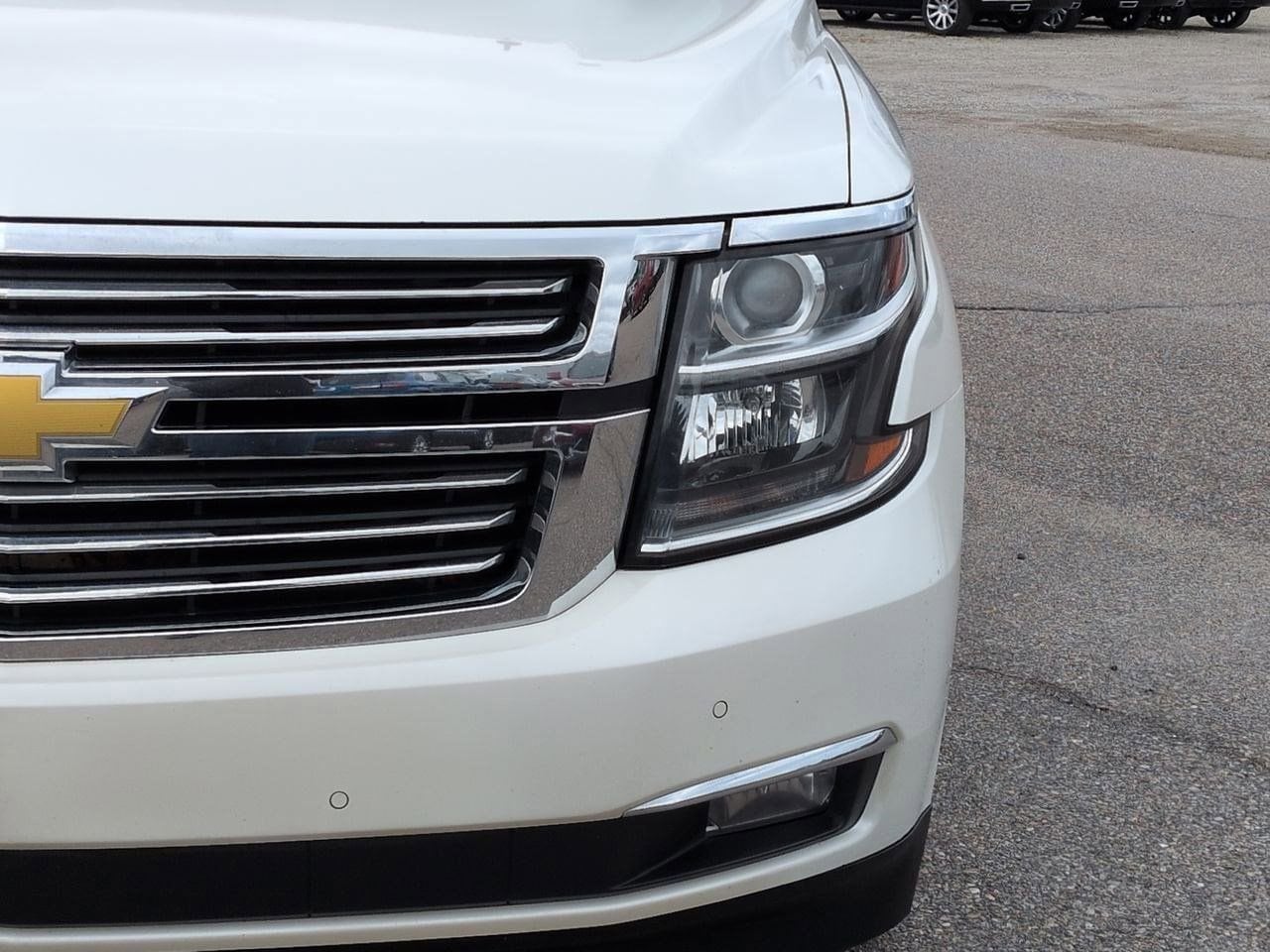 Thumbnail: 2015 Chevrolet Suburban - 10