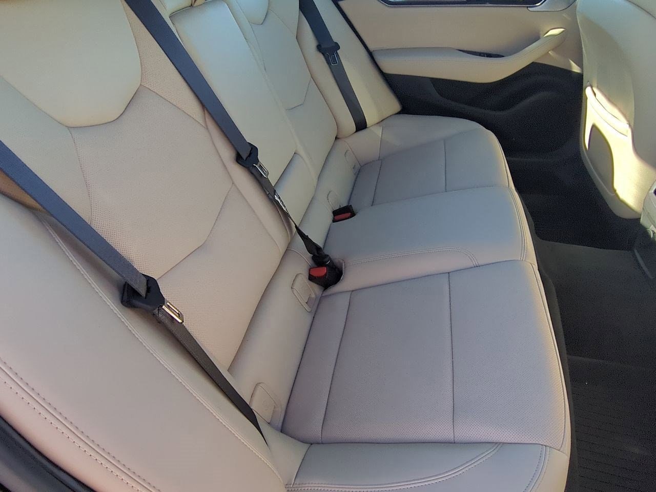 Thumbnail: 2023 Cadillac CT5 - 21