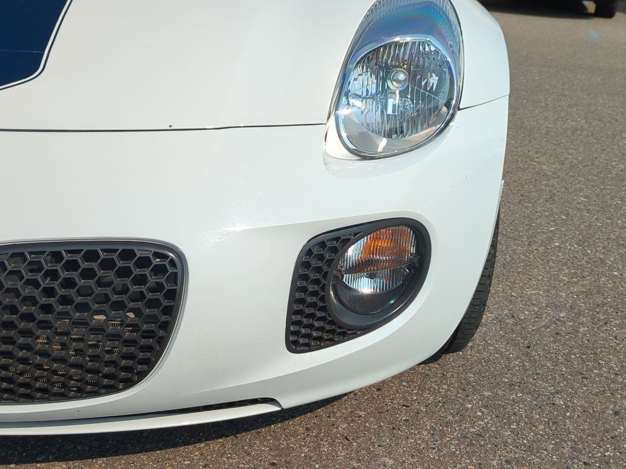 Thumbnail: 2008 Pontiac Solstice - 11