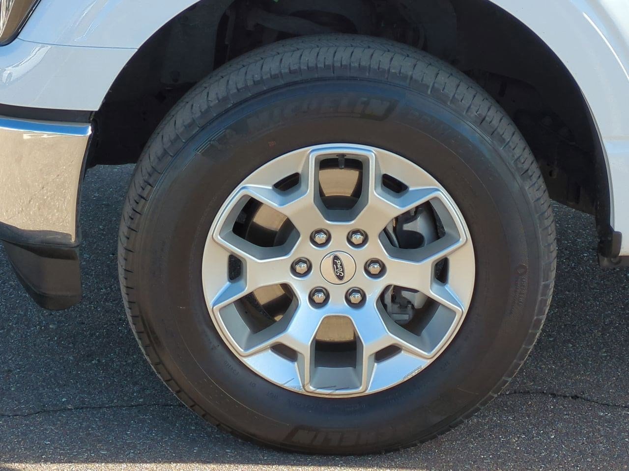 Thumbnail: 2023 Ford F-150 - 13