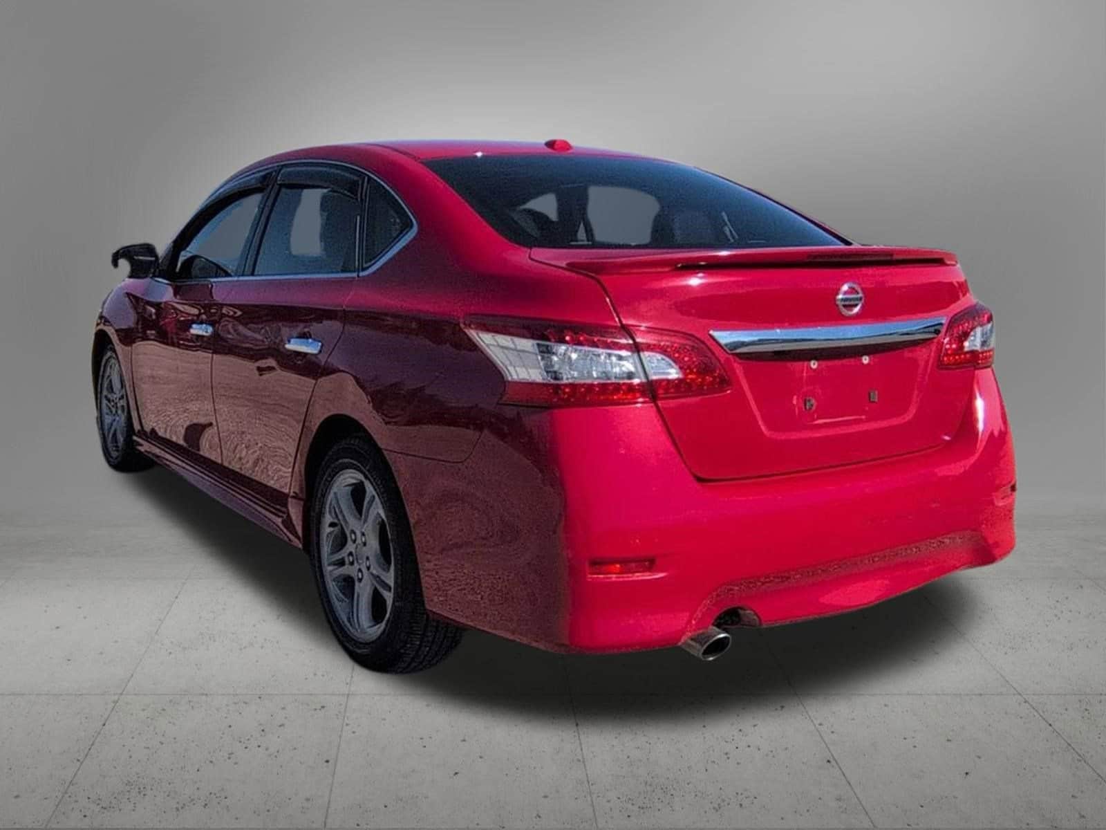 Thumbnail: 2015 Nissan Sentra - 4