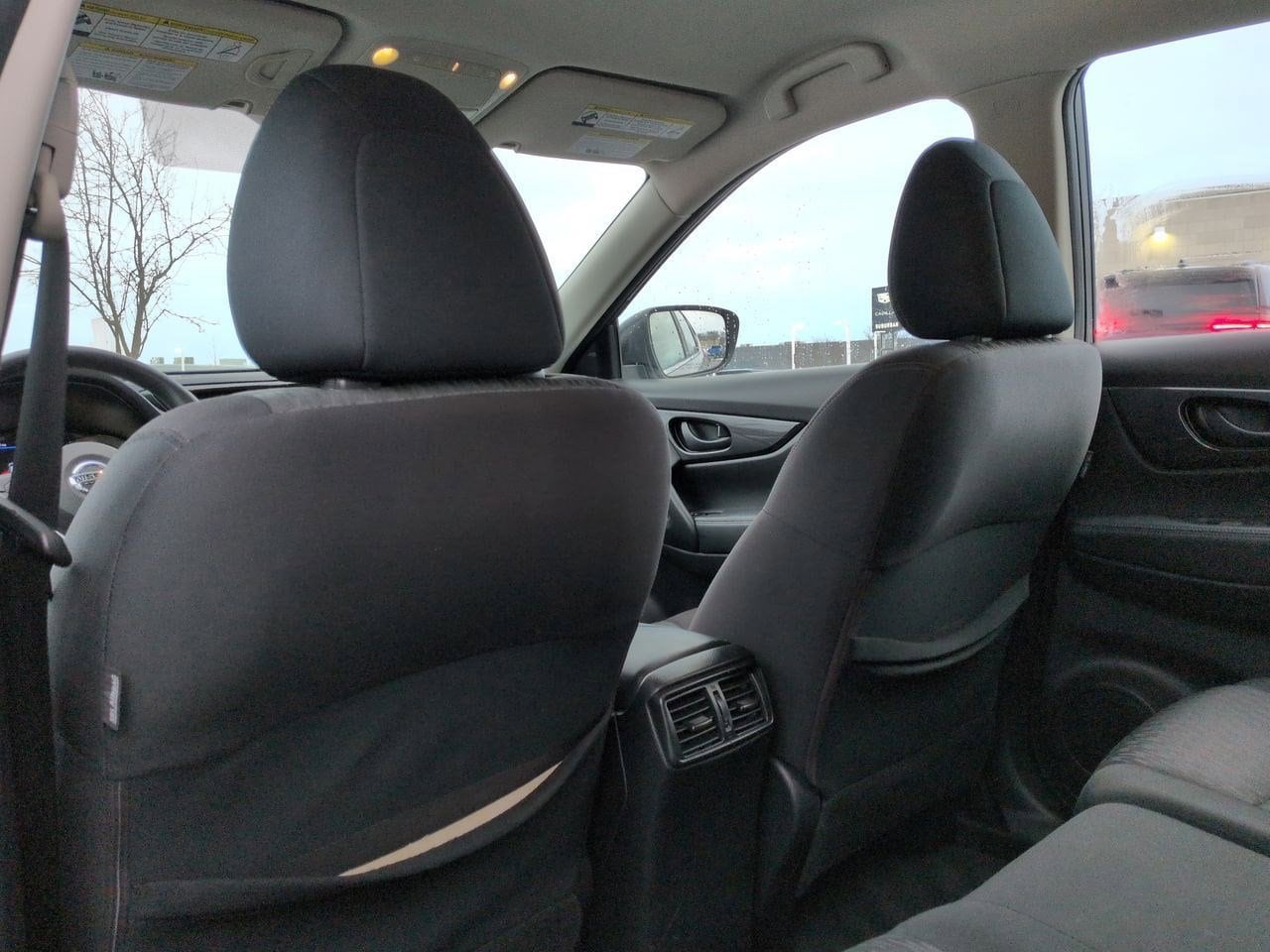 Thumbnail: 2020 Nissan Rogue - 17