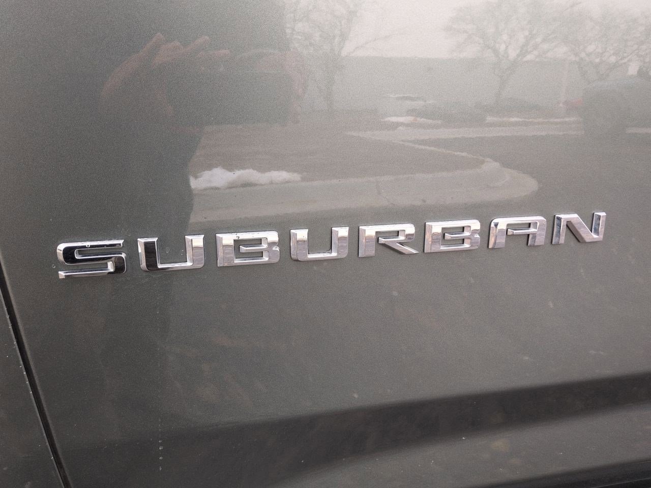 Thumbnail: 2023 Chevrolet Suburban - 12