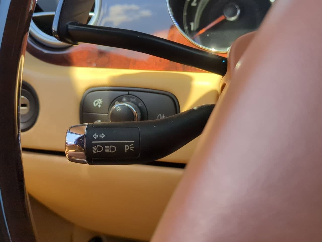 Thumbnail: 2006 Bentley Continental - 26